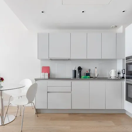 Luxury 2 Bed 2 Bath Close To Chelsea London Exterior photo